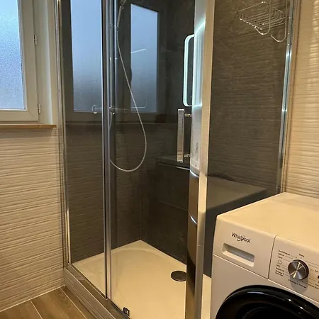 : Calme Avec Balcon Pour 2, Wifi, Proche Centre - Fr-1-555-84 * Aix-les-Bains