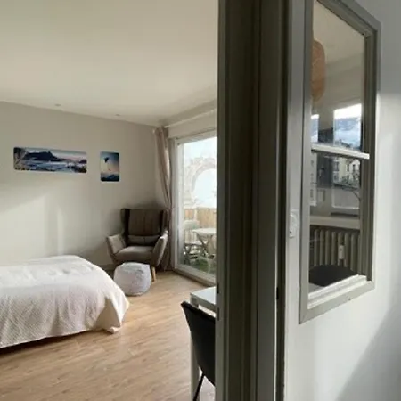 : Calme Avec Balcon Pour 2, Wifi, Proche Centre - Fr-1-555-84 * Aix-les-Bains